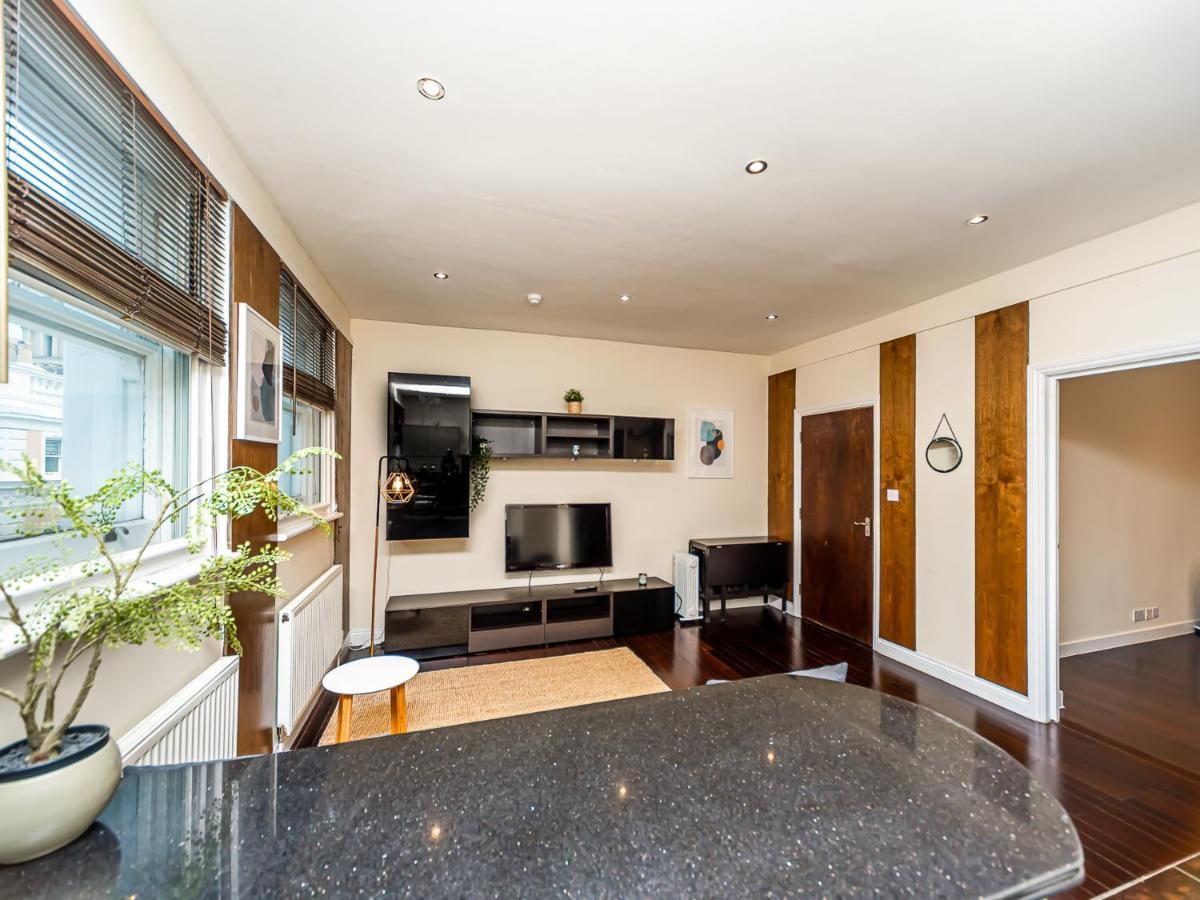 Pass The Keys West End Apartment Near Tottenham Court Road Londra Dış mekan fotoğraf