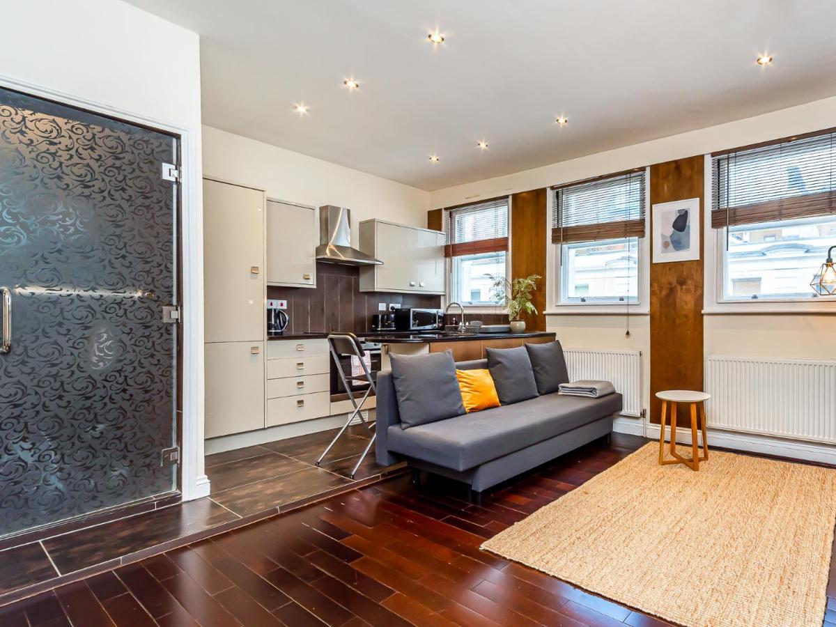 Pass The Keys West End Apartment Near Tottenham Court Road Londra Dış mekan fotoğraf