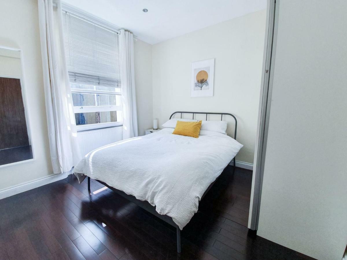Pass The Keys West End Apartment Near Tottenham Court Road Londra Dış mekan fotoğraf